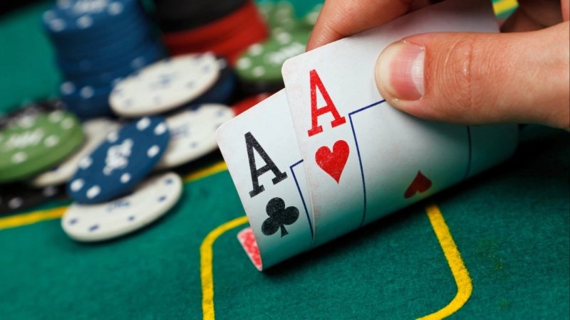 Tìm ra chiến thuật của riêng mình khi chơi game bài