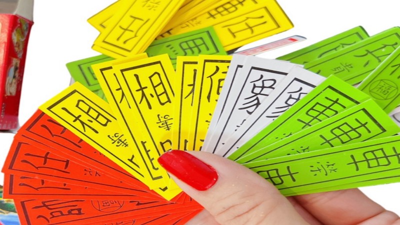 Chơi game bài tứ sắc đòi hỏi kỹ năng tính toán để đưa ra những quyết định hay