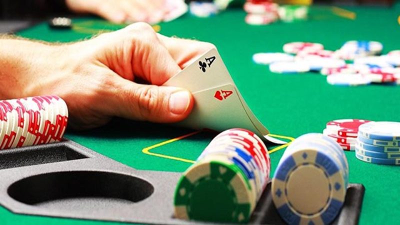 Soi xét, phân tích đối thủ khi chơi game bài 2 lá