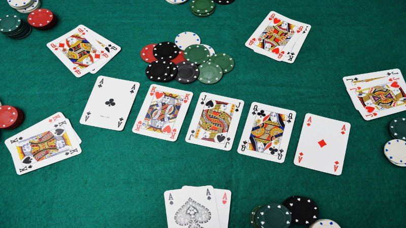 Một số bí quyết chơi game bài king luôn chiến thắng
